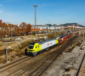 Transfesa ya opera en ancho internacional con dos locomotoras en España