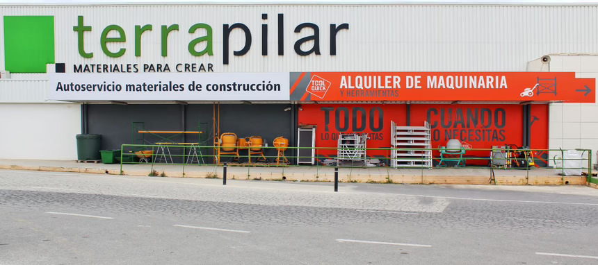 Toolquick se une a Terrapilar para sumar su tercera tienda de maquinaria en Alicante