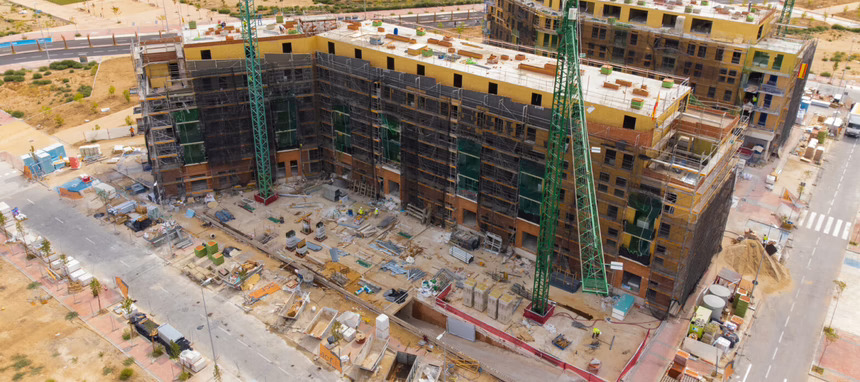 Los costes directos en la edificación residencial moderaron su crecimiento en 2022