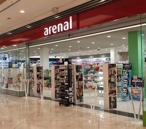 La cadena Arenal Perfumerías finaliza la ampliación de su plataforma logística de Lugo