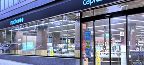 Caprabo sigue reduciendo su red de supermercados propios