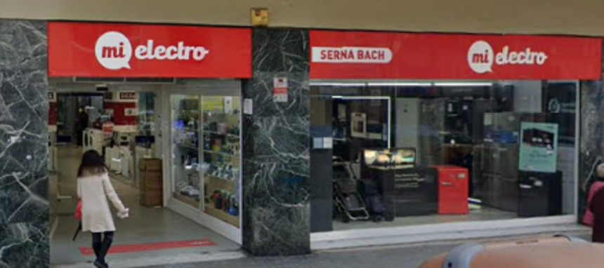 Serna Bach cierra una tienda