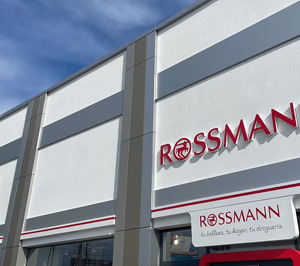 El retailer de perfumería Rossmann, cada vez más cerca de su objetivo anual