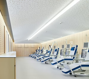 El Hospital San Juan de Dios de Zaragoza incorpora una nueva unidad de hemodiálisis con equipos de Fresenius