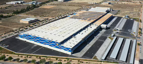 Lidl pone en marcha su nueva plataforma logística en Escúzar tras invertir 88 M
