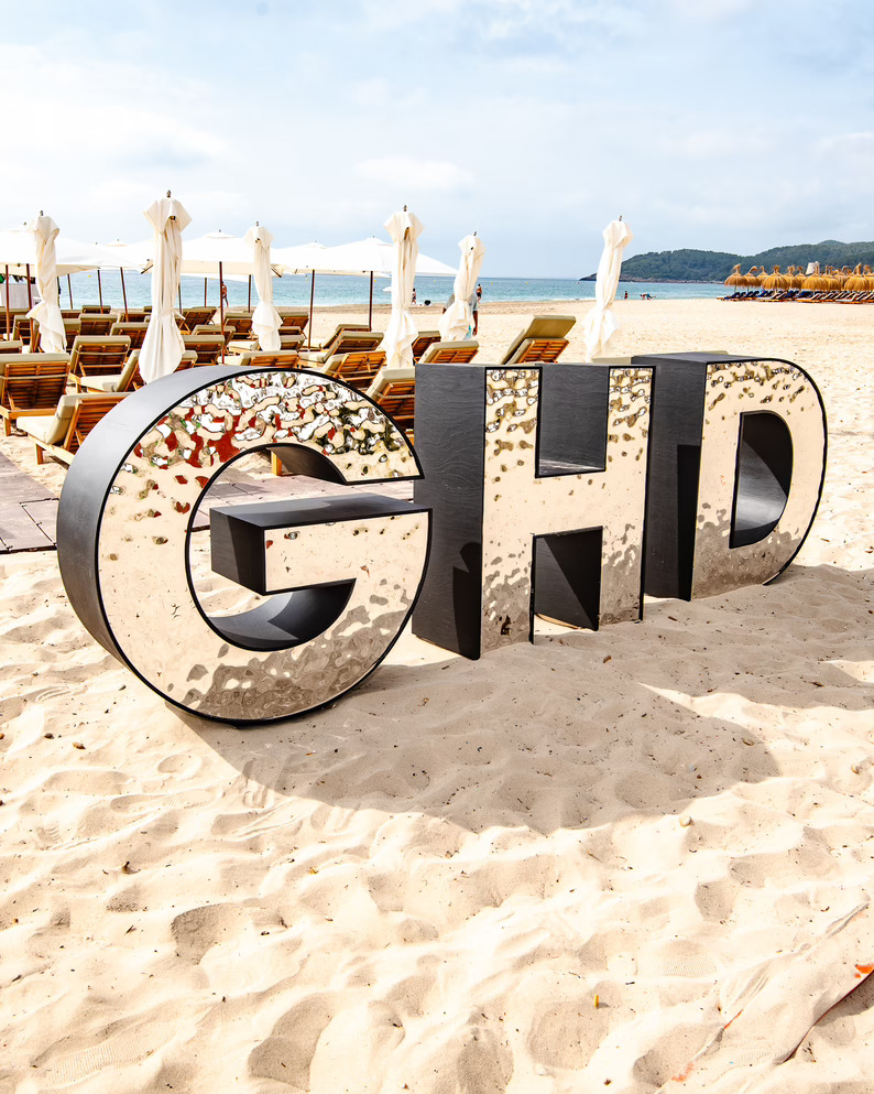 GHD Beach Club peinará gratis a sus usuarios en Ushuaïa Ibiza