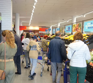 Los supermercados se preparan para el regreso de millones de consumidores a sus lugares de residencia habitual
