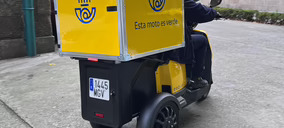 Correos incorpora 100 motos eléctricas de tres ruedas a su flota sostenible