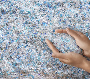 Alpla crea una nueva enseña para sus actividades de reciclado plástico