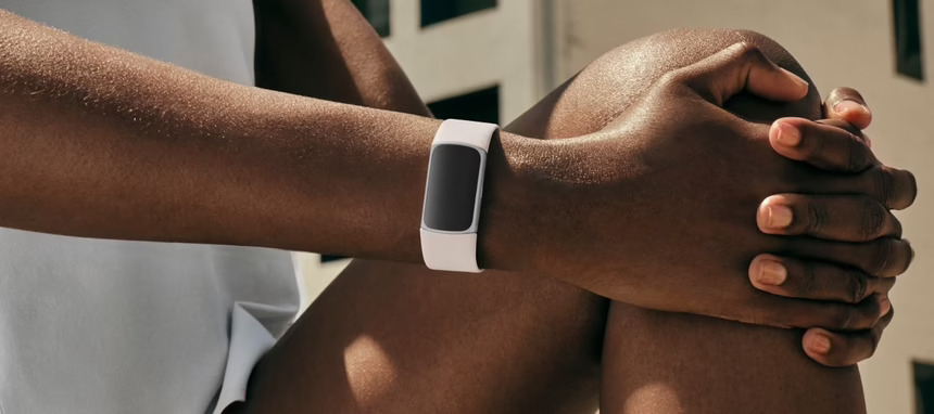 Nueva Fitbit Charge 6: paga, escucha, conecta, guía y monitoriza