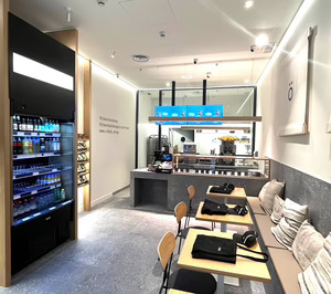 Chök estrena la oferta renovada del aeropuerto de Barajas