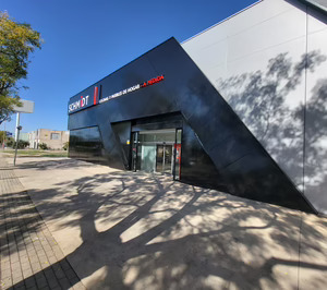 Schmidt estrena una nueva tienda de muebles de cocina y hogar