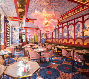 Grupo China Crown inaugura un restaurante insignia para su línea Shanghai Mama