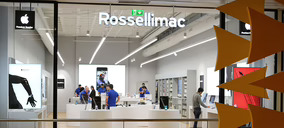 La cadena Rossellimac reordena su red de tiendas