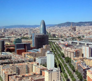 El mercado de oficinas crece en Madrid y se mantiene en Barcelona
