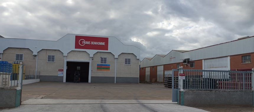 Frans Bonhomme sigue creciendo en España y estrena un nuevo almacén en Andalucía