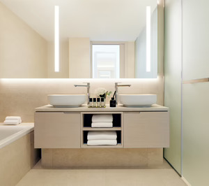 Ideal Standard equipa los baños del hotel Ikos Andalusia