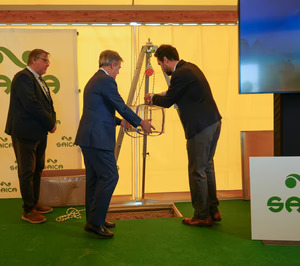 Saica coloca la primera piedra de su nueva planta cartonera