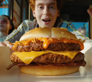 Risi sigue la estela de Doritos-Burger King y sella una colaboración con McDonalds para Risketos