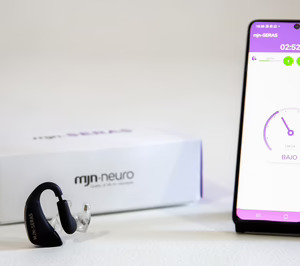 DKV avanza en su colaboración con mjn-SERAS, una solución para personas con epilepsia