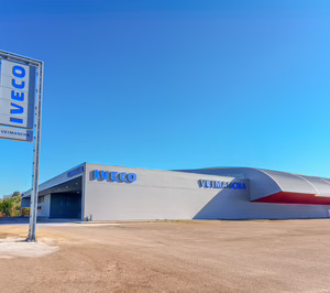 Iveco inaugura unas nuevas instalaciones en Badajoz