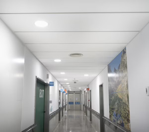 Saint-Gobain Ecophon aporta sus soluciones a la octava planta del Hospital Vall d’ Hebron