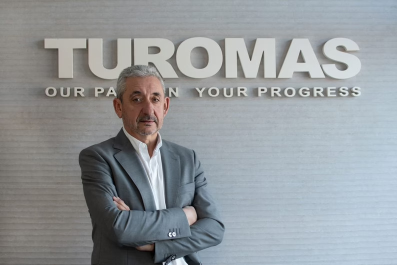 Turomas estrena nuevo órgano de dirección