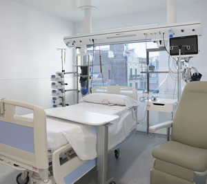 Los grupos hospitalarios consolidan su presencia en la sanidad española