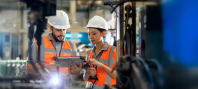 Schneider Electric y Phoenix Contact colaboran para una automatización abierta y definida por software