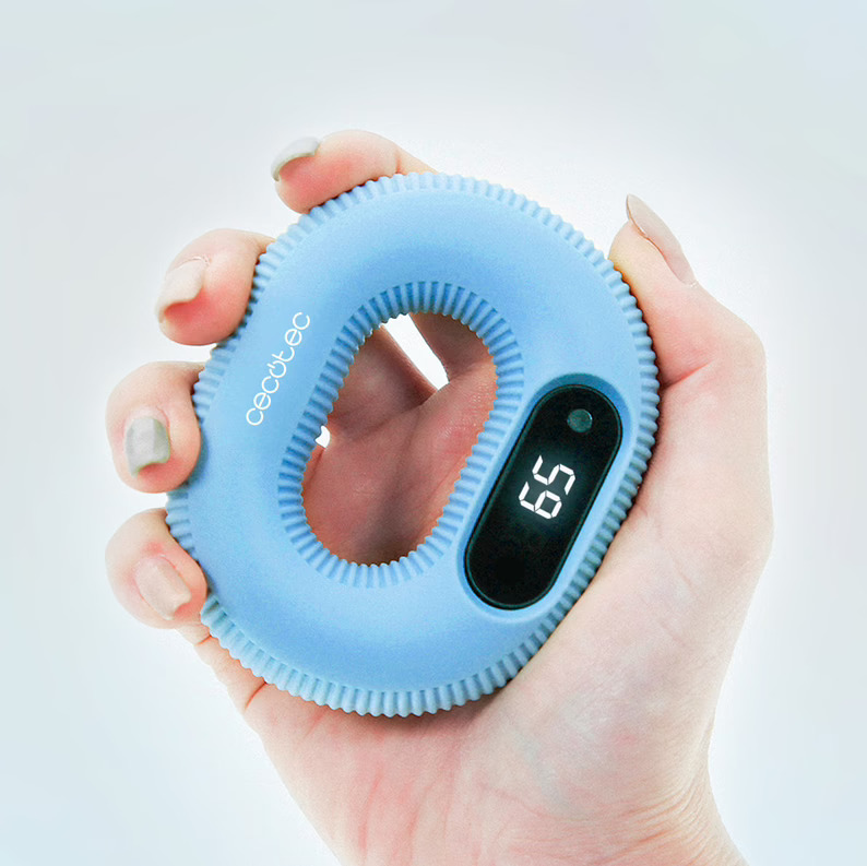 Cecotec suma hornos con airfryer y aspiradores para tapicerías