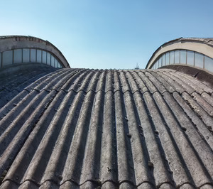 Greenvolt Next presenta EcoRoof para sustituir cubiertas con amianto por paneles solares