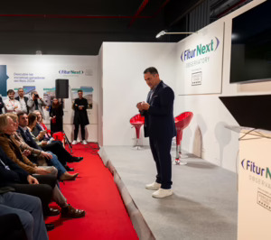 Enrique Tomás propone tours turísticos alrededor del jamón