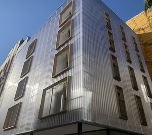 El grupo mexicano Verzatec cierra su planta de laminados de Barcelona y centraliza su negocio en Córdoba