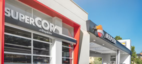 Supercor Stop&Go abre medio centenar de tiendas en estaciones de servicio de Repsol y supera las 600