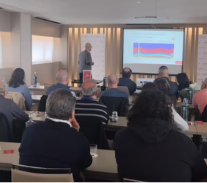 Cenor celebra sus asambleas comerciales de inicio de año en Galicia y Navarra