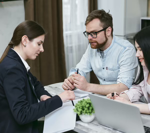 Nomad Homes y Walliance firman una alianza para impulsar su crecimiento en España