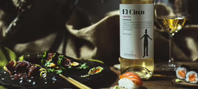 Grandes Vinos apuesta por la IA e incluye un código QR con experiencia inmersiva