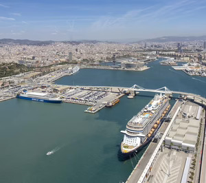 Port de Barcelona alcanza una facturación récord, pero reduce un 9,8% sus tráficos