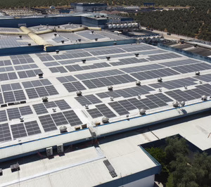 Agrosevilla invierte 2 M en una instalación fotovoltaica