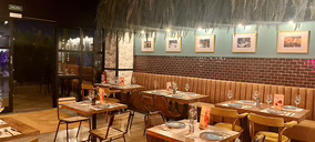 Abren dos nuevas franquicias de La Mafia se Sienta a la Mesa en LEliana y Vigo