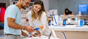 El mercado de smartphones en China cae un 7% en los primeras seis semanas en 2024