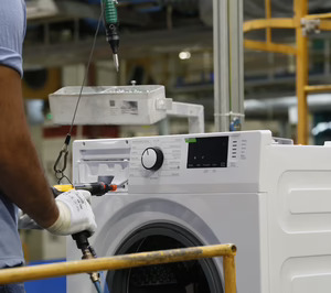 La industria de gama blanca continúa en negativo en febrero