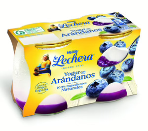 La Lechera relanza su gama de yogures en vidrio con nueva receta, variedad e imagen