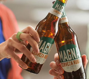 Mahou San Miguel presenta la nueva versión de Magna, una rubia distinta
