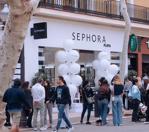Sephora gana presencia en Denia y Barcelona