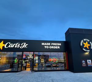 Un multifranquiciado abre su quinto local con Avanza Food