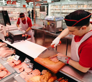 Alcampo certifica el bienestar animal de sus obradores y proveedores de carnicería