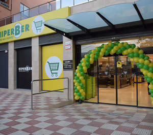 Hiperber aprovecha un descarte de Mercadona para abrir su segundo supermercado de 2024
