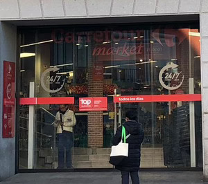 Carrefour supera el medio centenar de tiendas que nunca duermen