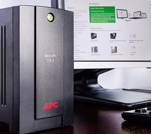 MCR y APC by Schneider Electric firman un acuerdo de distribución